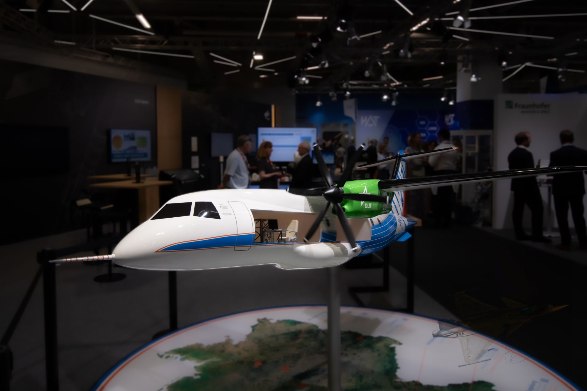 DLR Dornier 328-100 Uplift: Fliegender Prüfstand für Zukunfts-Technologien