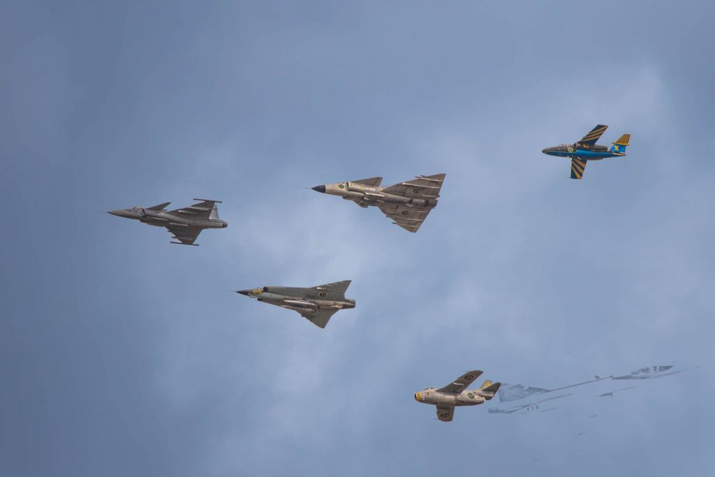 Swedish Airforce Historic Flight display